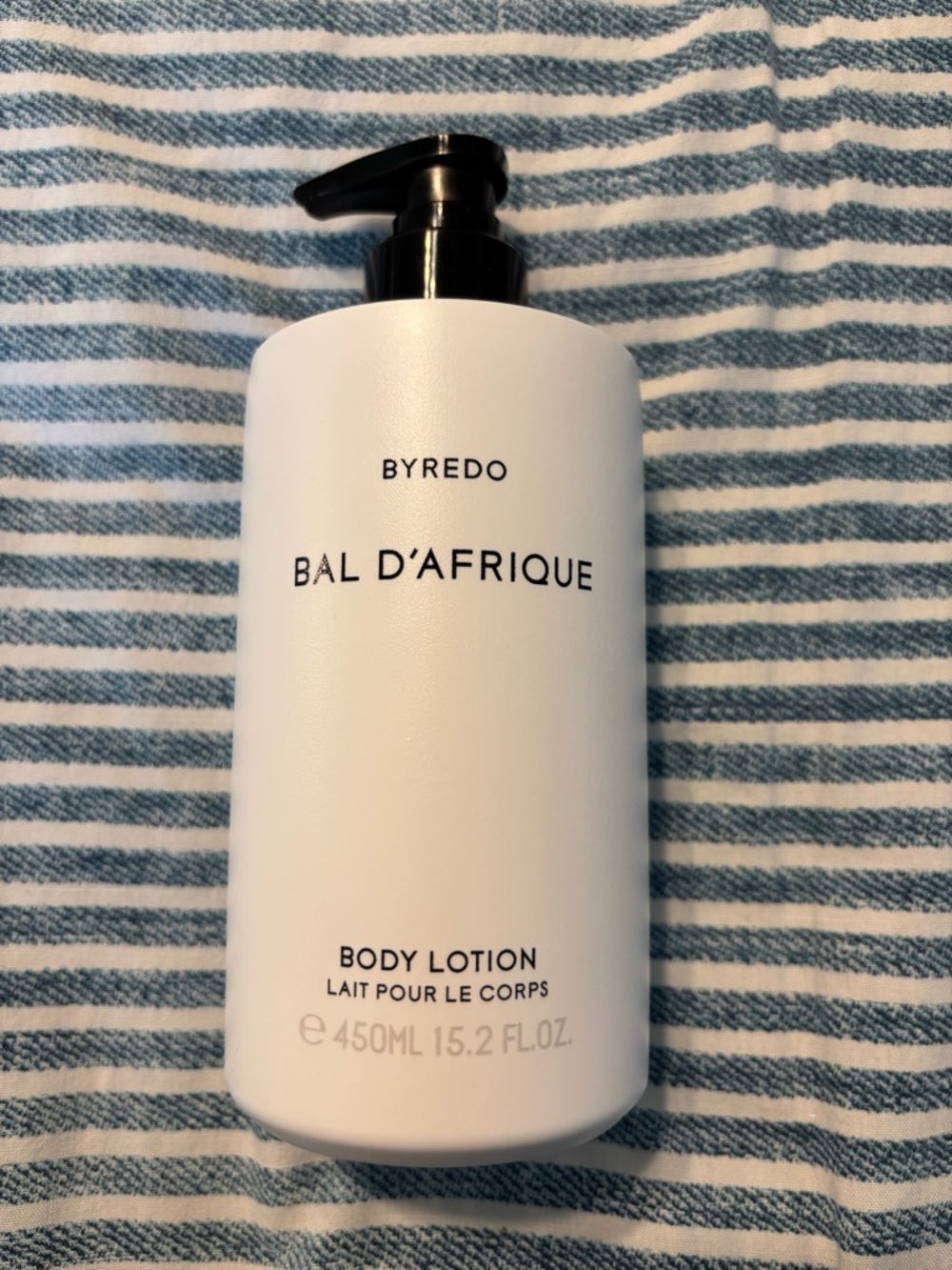 Byredo Bal D'Afrique Body Lotion — White with Black Pump